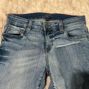 Excellent Condition Kut From the Kloth Ankle Skinny Size 4L